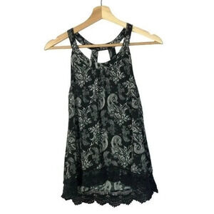 Zoe & Rose Black & White Paisley Printed Tank Top S